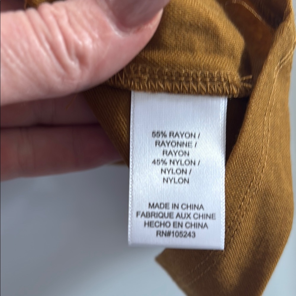 Bobeau Women's Brown Sleeveless Tank top Sz M - Picture 3 of 6